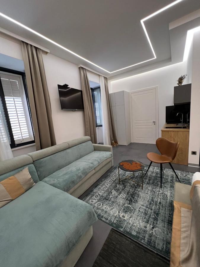 Hyatt Apartment 里耶卡 外观 照片