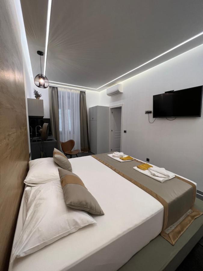Hyatt Apartment 里耶卡 外观 照片
